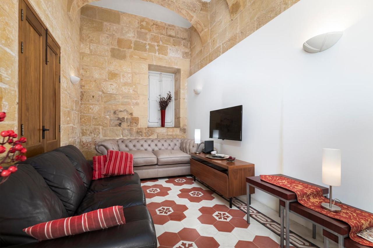Traditional & Modern Maltese Townhouse - Rooftop Terrace And Sea Views, Close To Birgu Waterfront Cospicua Exterior foto