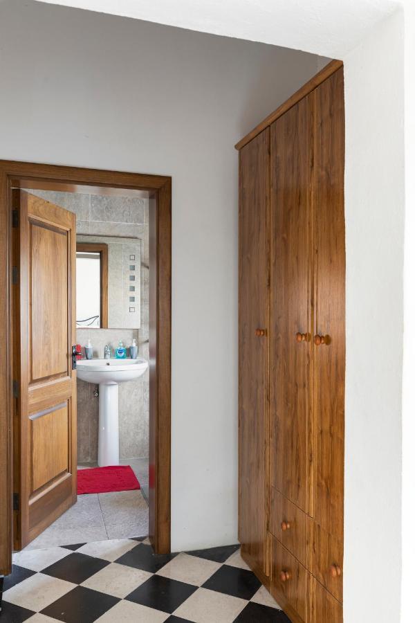 Traditional & Modern Maltese Townhouse - Rooftop Terrace And Sea Views, Close To Birgu Waterfront Cospicua Exterior foto